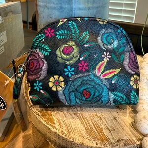 Justin Floral Dome Bag NWT